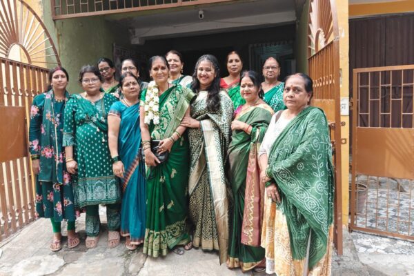 सावन महोत्सव में महिलाओं ने बिखेरा रंग, गीत-संगीत और पारंपरिक संस्कृति का दिखा अद्भुत संगमसमर्थ नारी समर्थ भारत कार्यालय, पुनाईचक में हुआ आयोजन